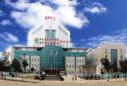 四川省人民医院隆鼻